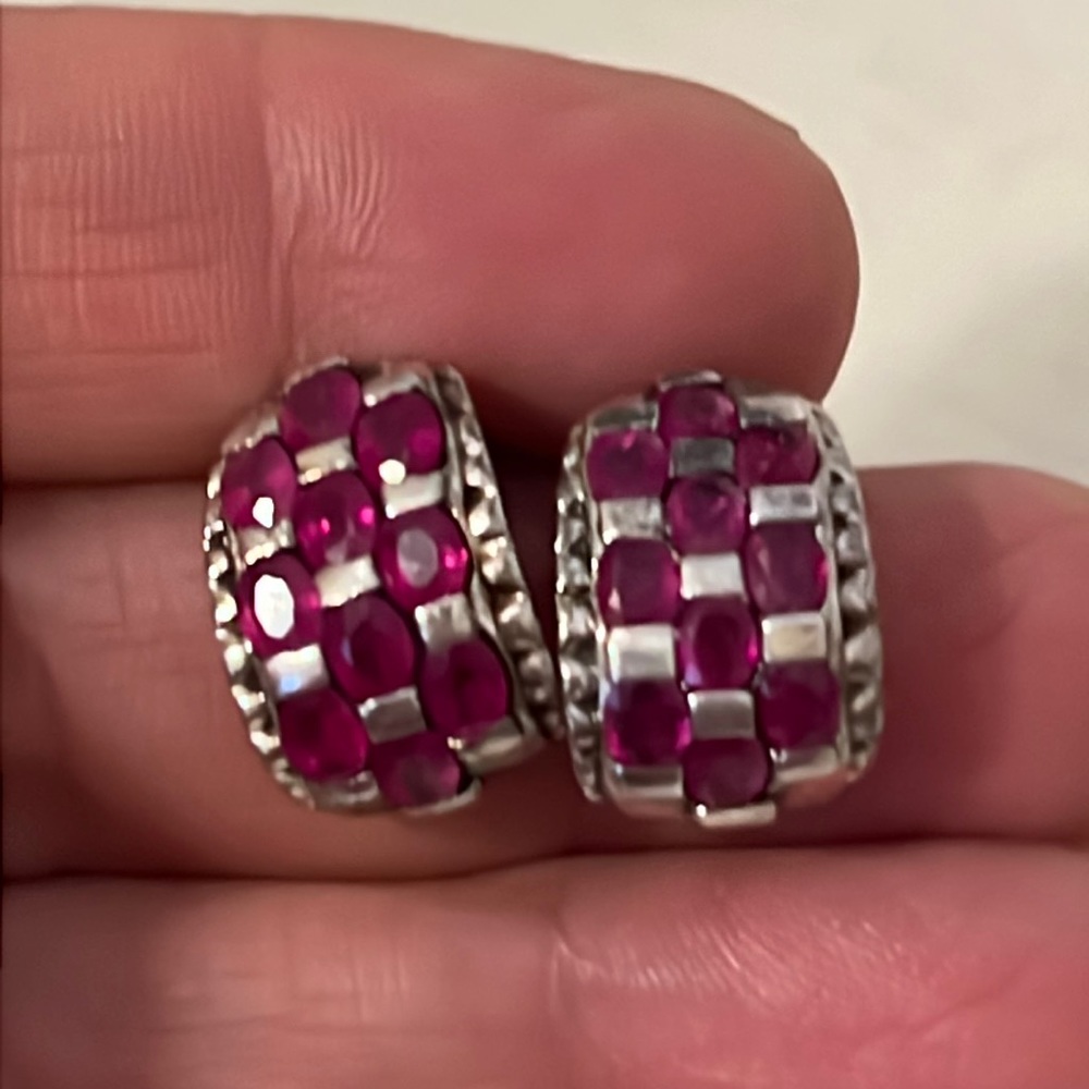 Gorgeous Sterling Silver & Ruby earrings 925 Vintage